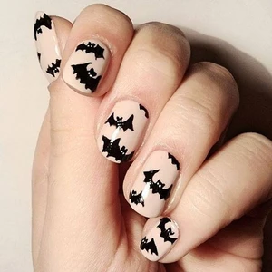 10 kiểu vẽ móng cho ngày Halloween