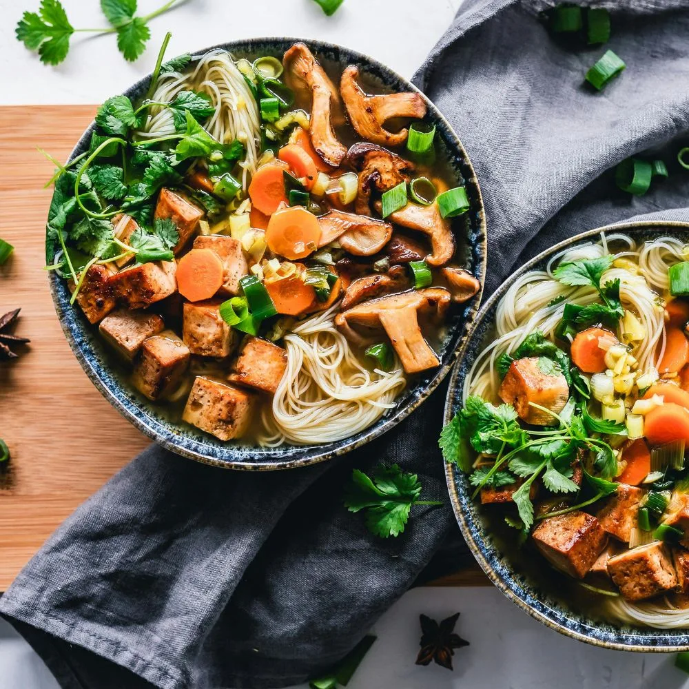 món ăn chay đậu hũxào với nấm