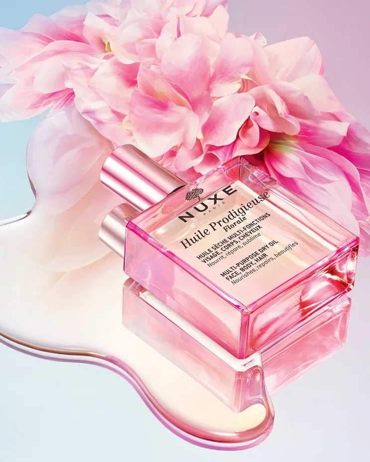 Huile Prodigieuse Florale là dầu dưỡng được yêu thích của NUXE. Huile Prodigieuse Florale là dầu dưỡng được yêu thích của NUXE.