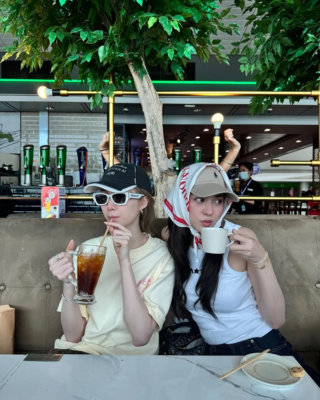 thời trang cặp đôi lingorm