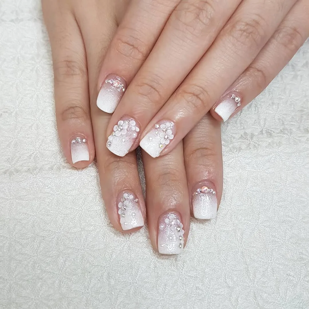 nail đẹp đính đá