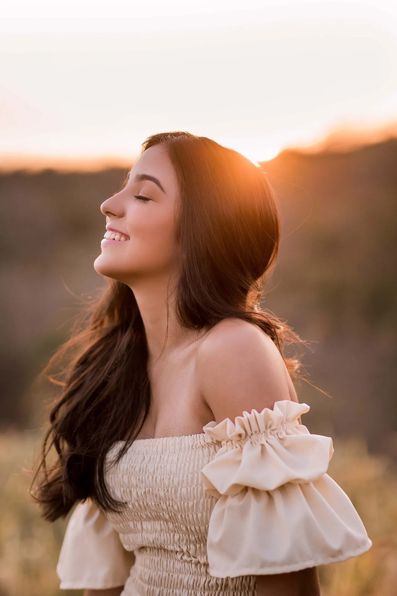 Cô gái với nụ cười giảm stress