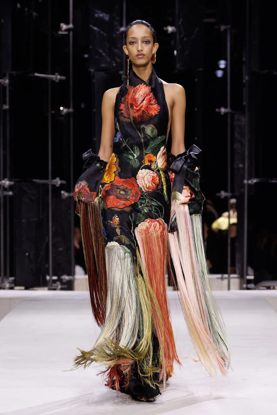 BST Givenchy Thu-Đông 2026