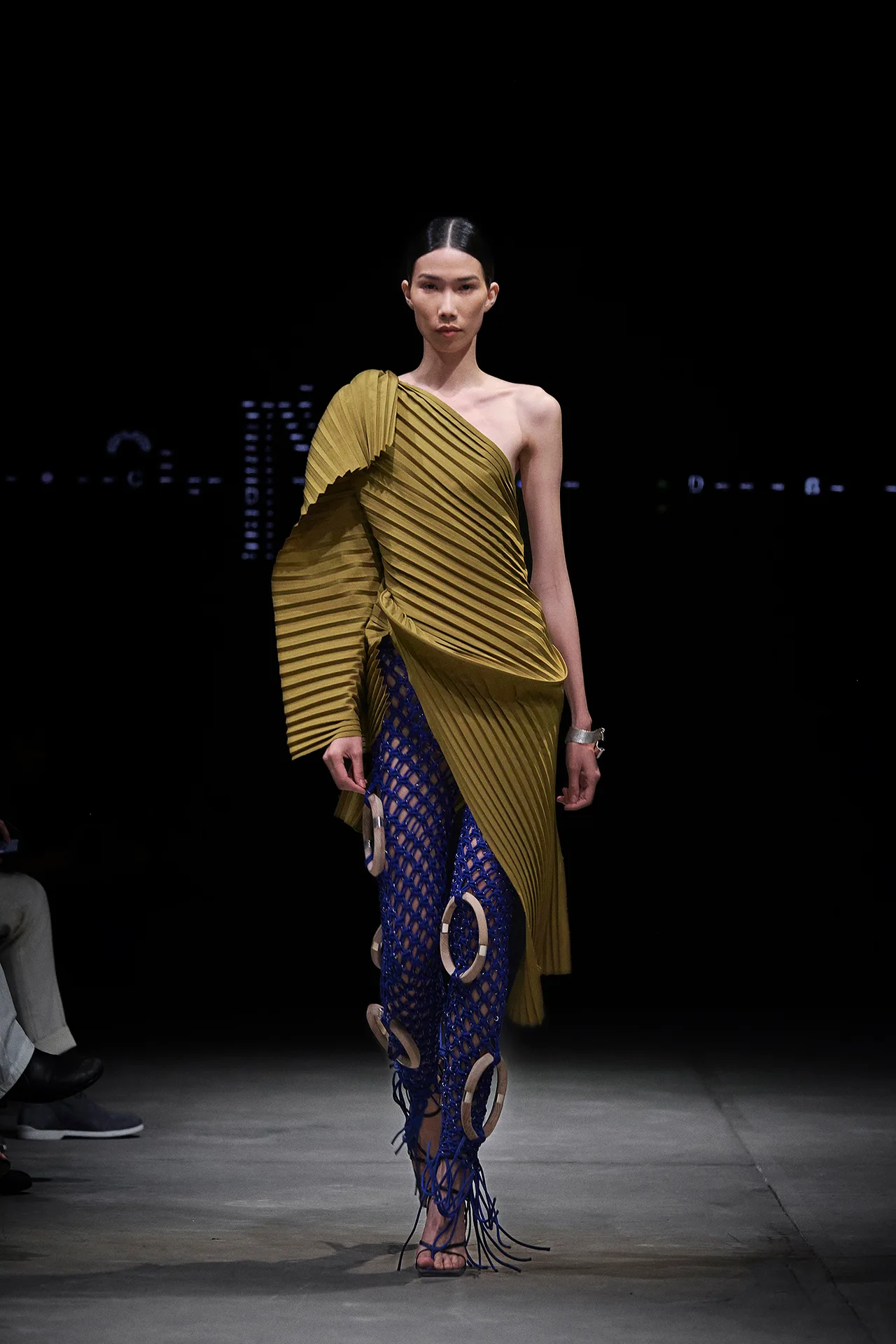 BST INFLOWING của NTK Cường Đàm look 29
