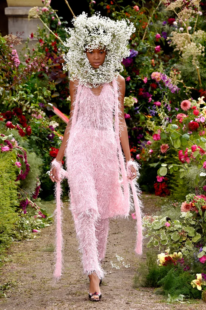 Rodarte mơ mộng tại Paris Haute Couture