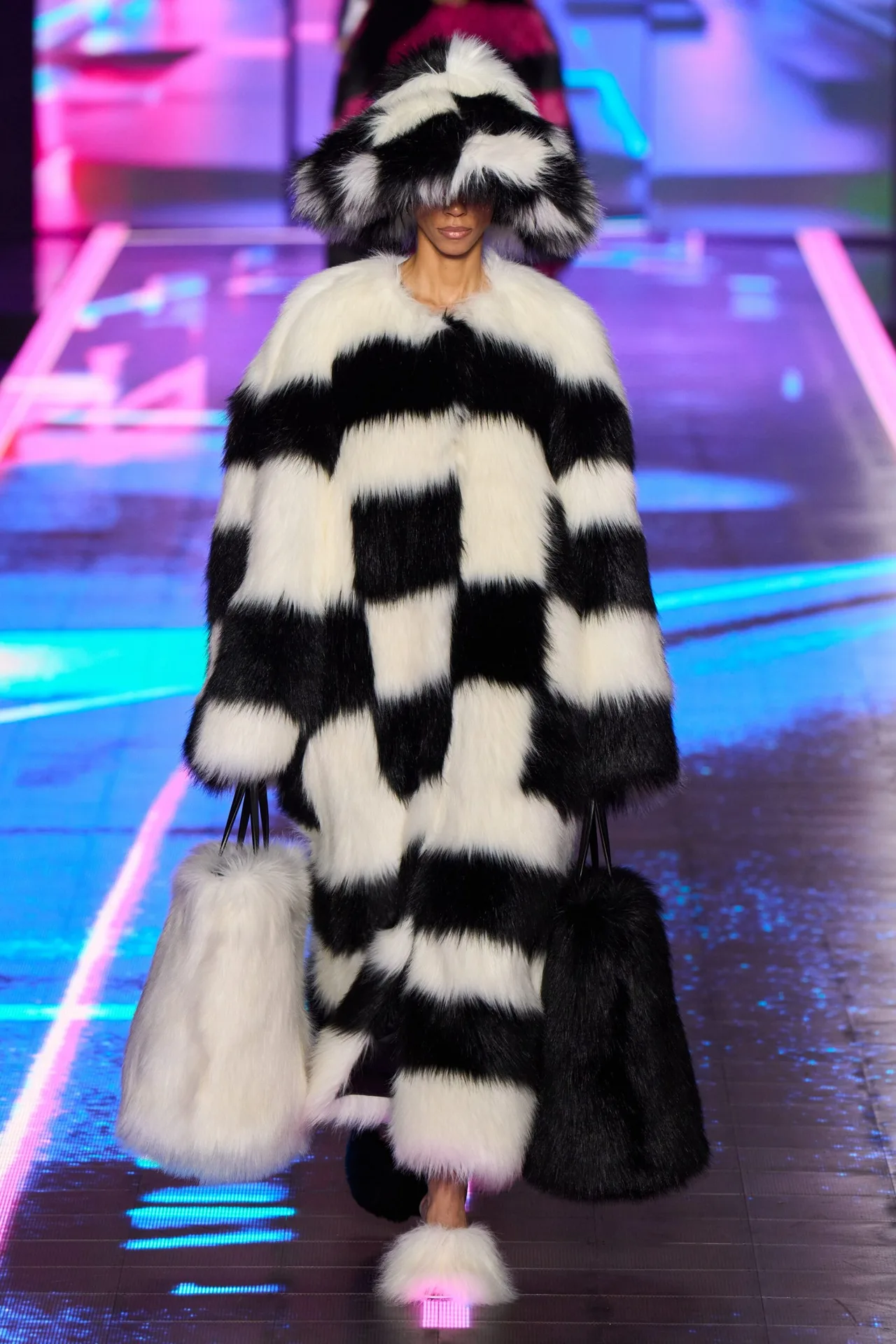 dolce gabbana thu đông 2022 look 14