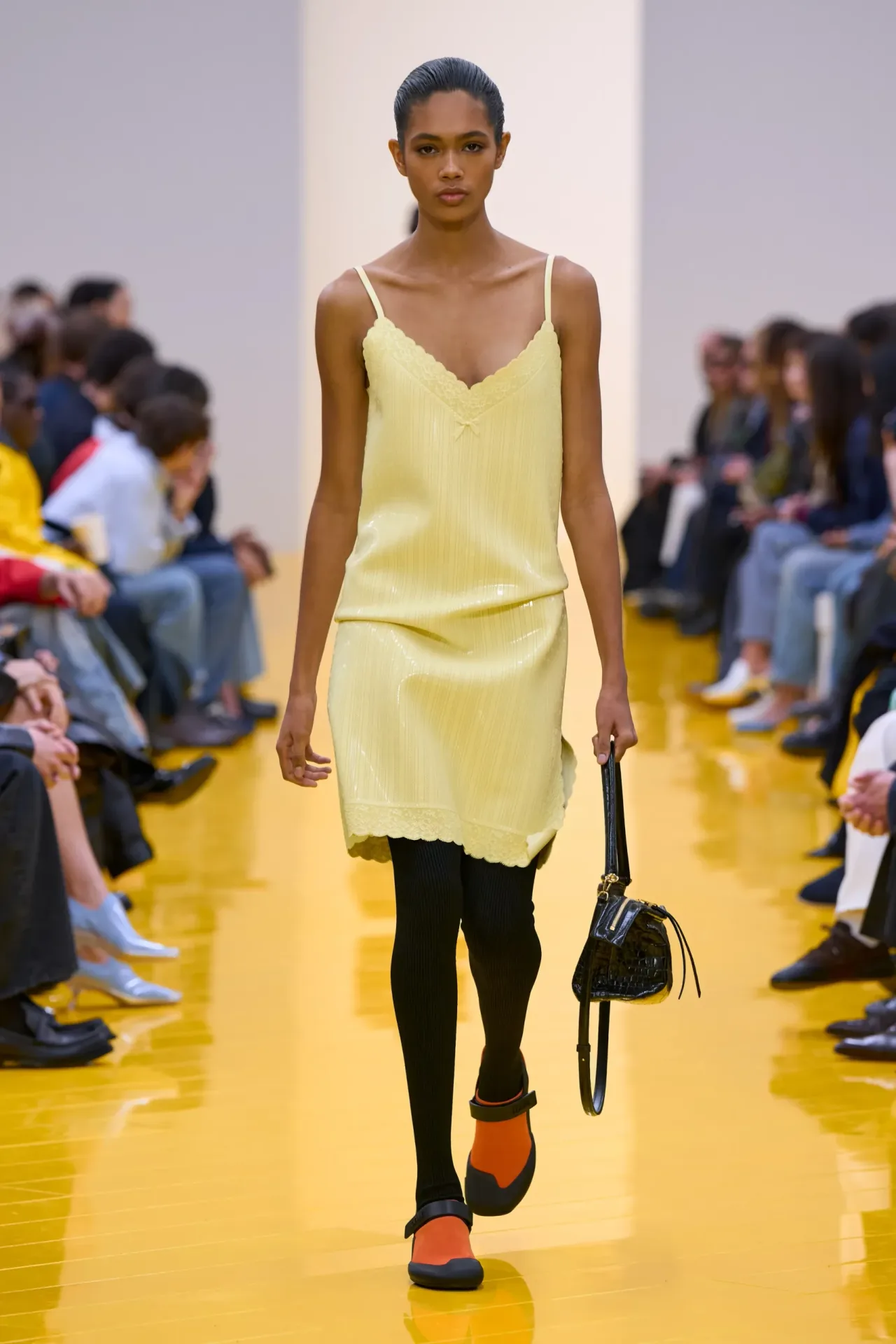 Loewe Thu-Đông 2026