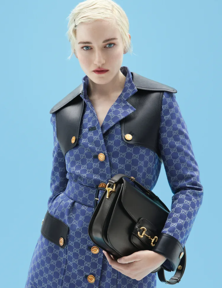 julia-garner-horsebit