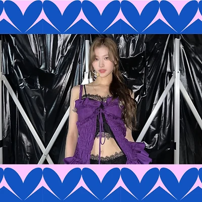 Idol K-pop diện outfit màu tím