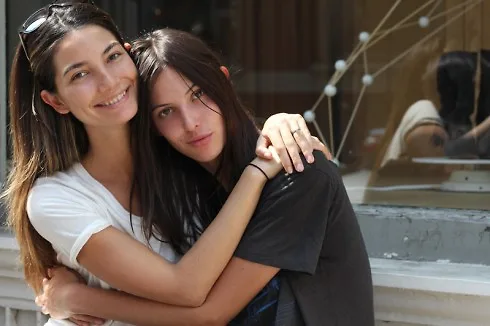 Slider_1_-_Lily___Ruby_Aldridge