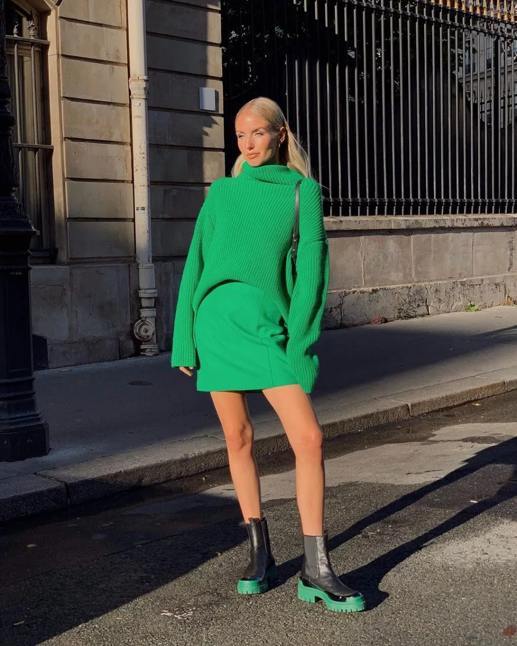 IT girl Leonie Hanne và phong cách thời trang