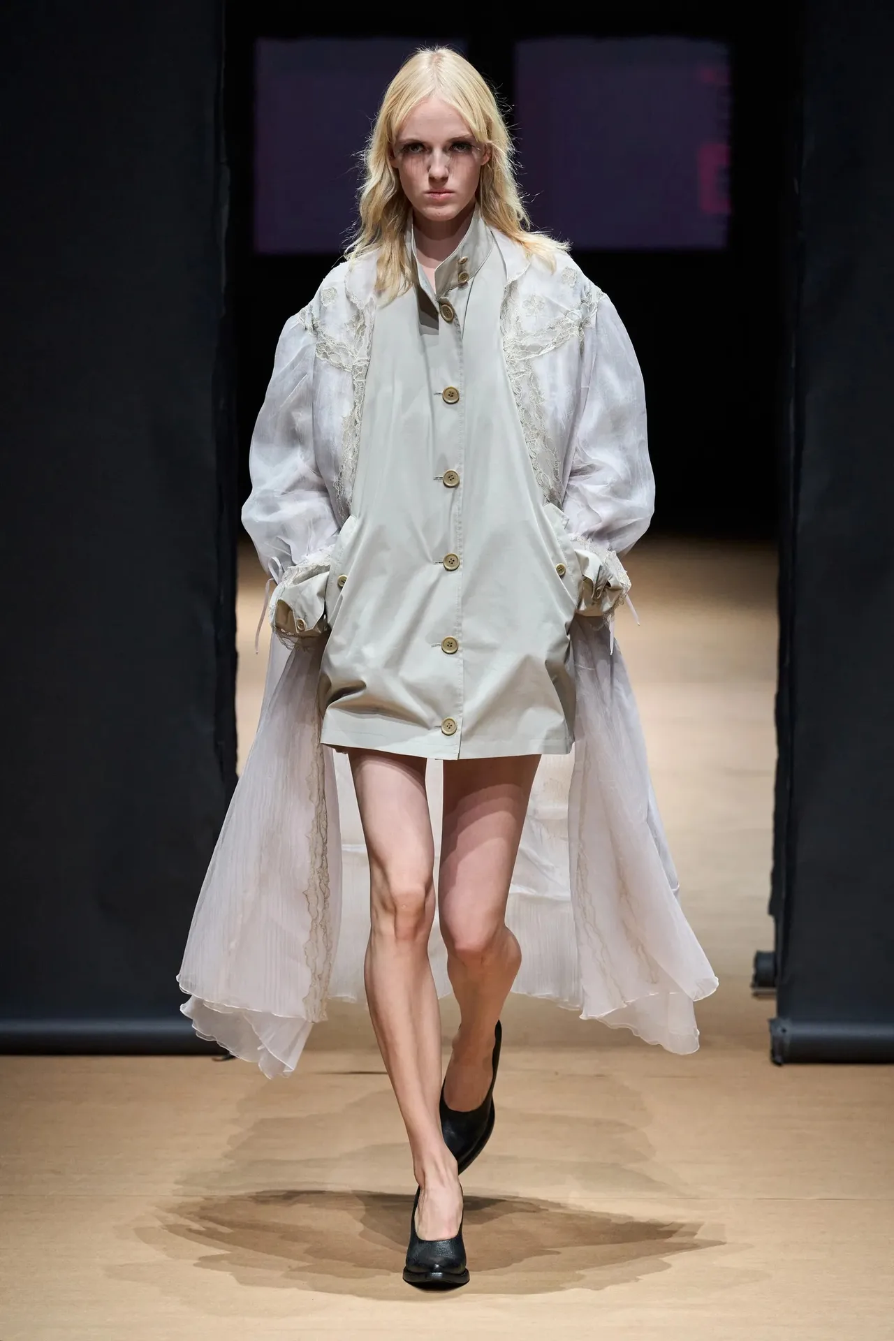 Prada Xuân Hè 2023 look 27