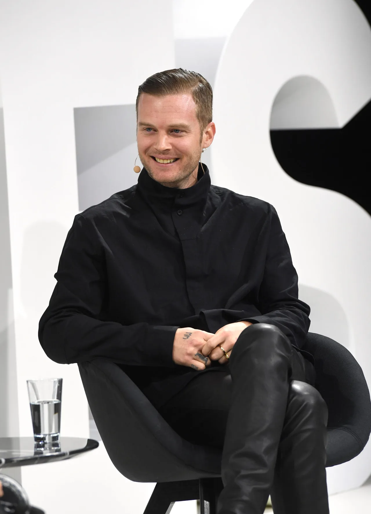 matthew m. williams tân giám đốc sáng tạo givenchy