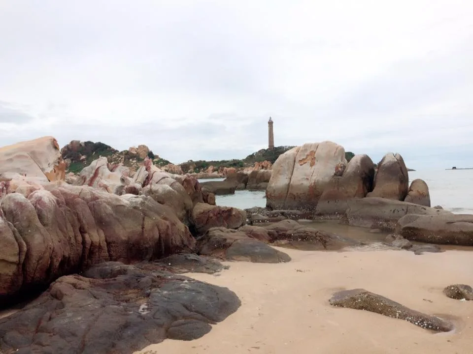 ngọn hải đăng Việt Nam - Kê Gà - elle vietnam