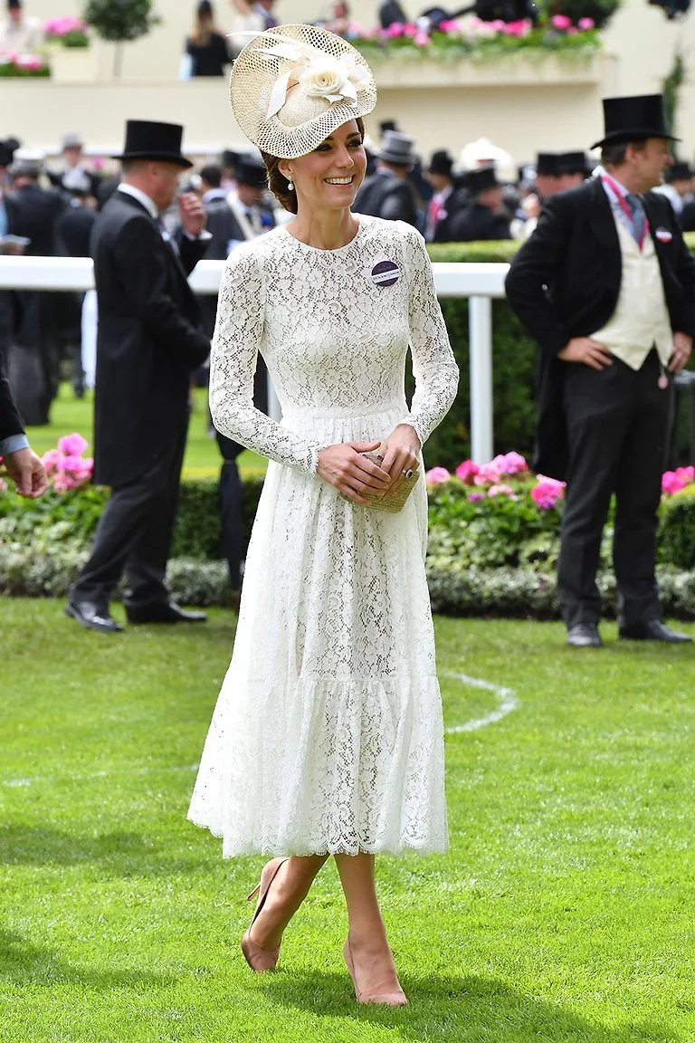 Thời trang công nương Kate Middleton 2 Thời trang công nương Kate Middleton 2