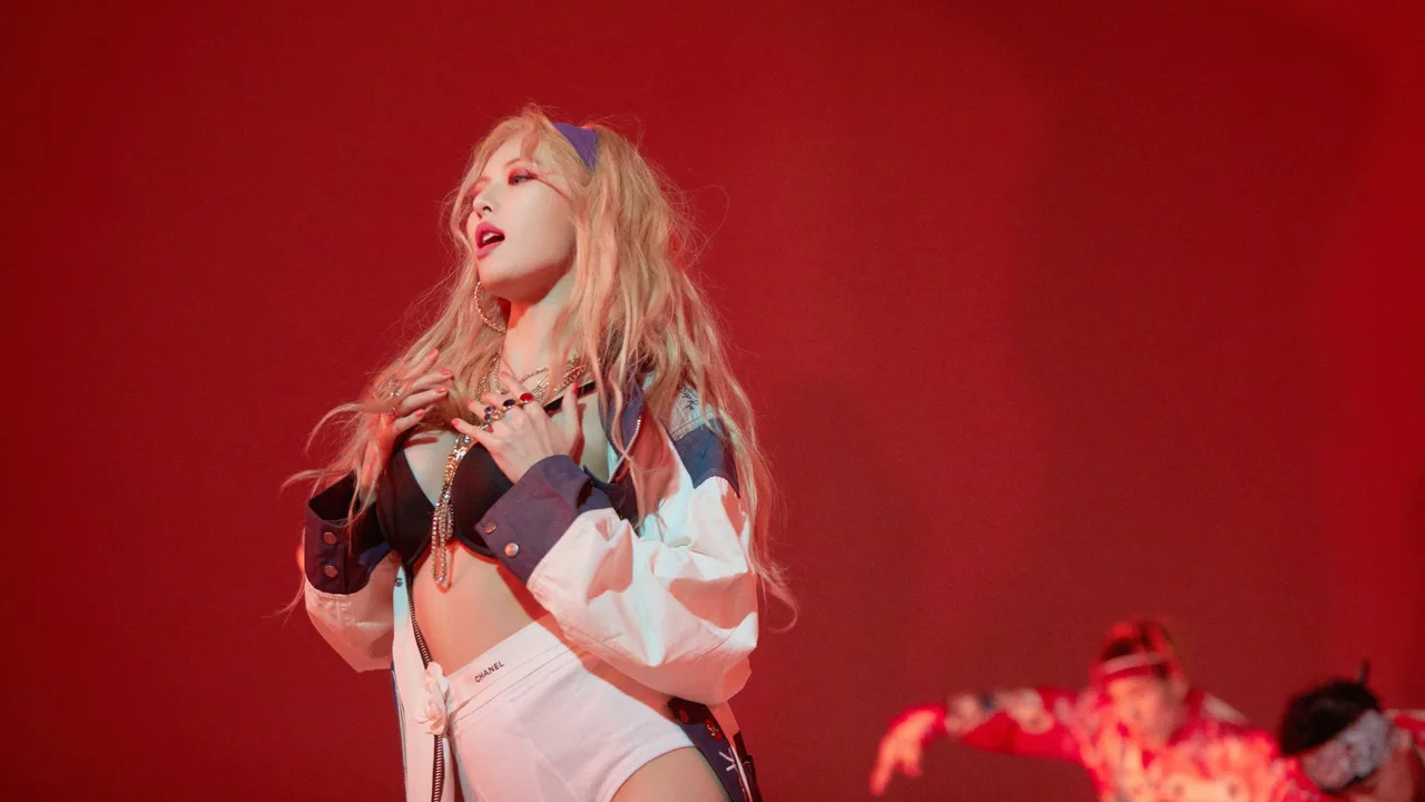ca sĩ hyuna hình music video lip and hip hậu trường