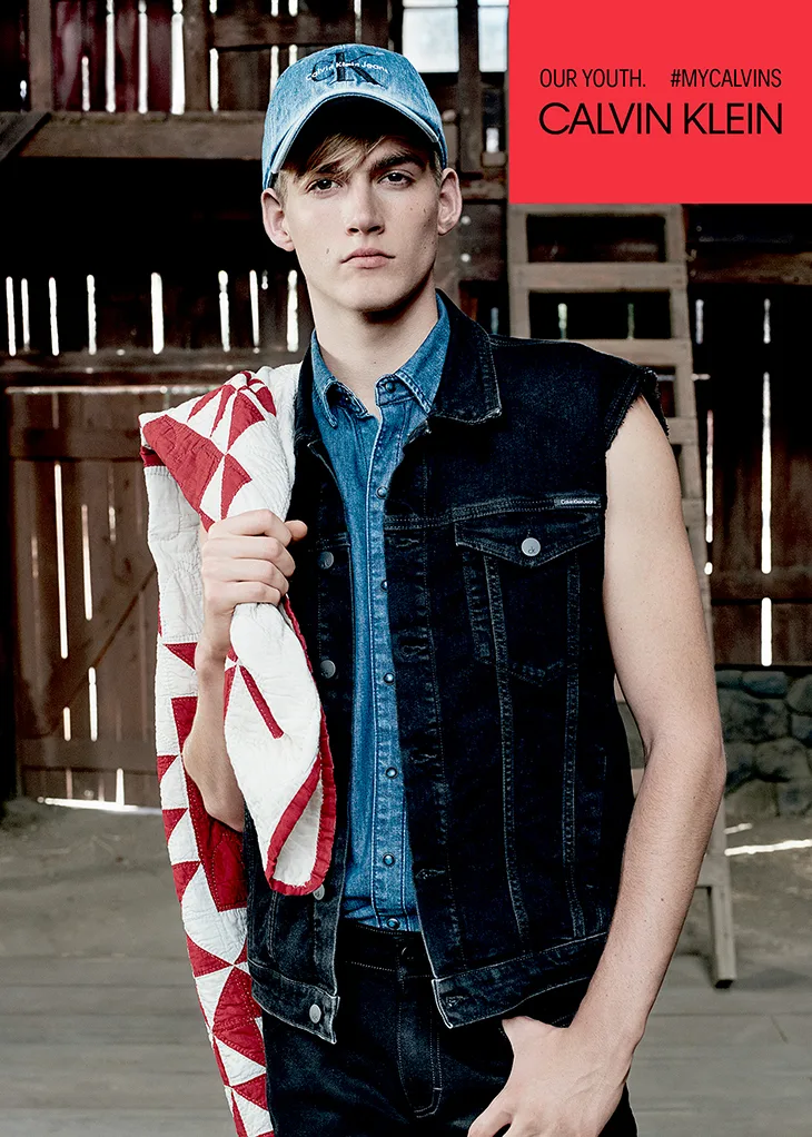 Kaia và Presley Gerber mở đầu năm mới cực sành điệu với chiến dịch quảng cáo của Calvin Klein