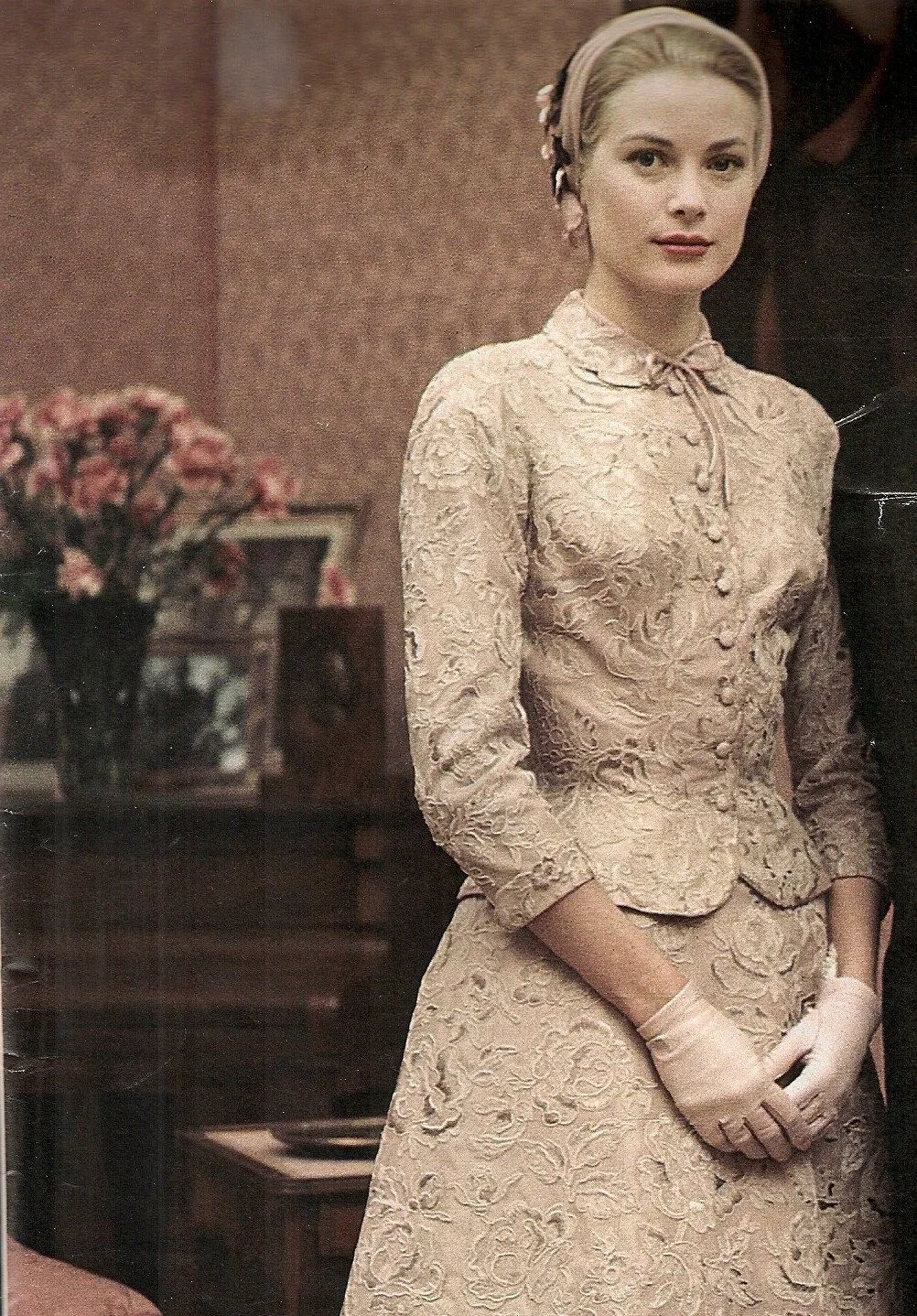 ntk helen rose thiết kế váy cưới cho civil wedding của grace kelly