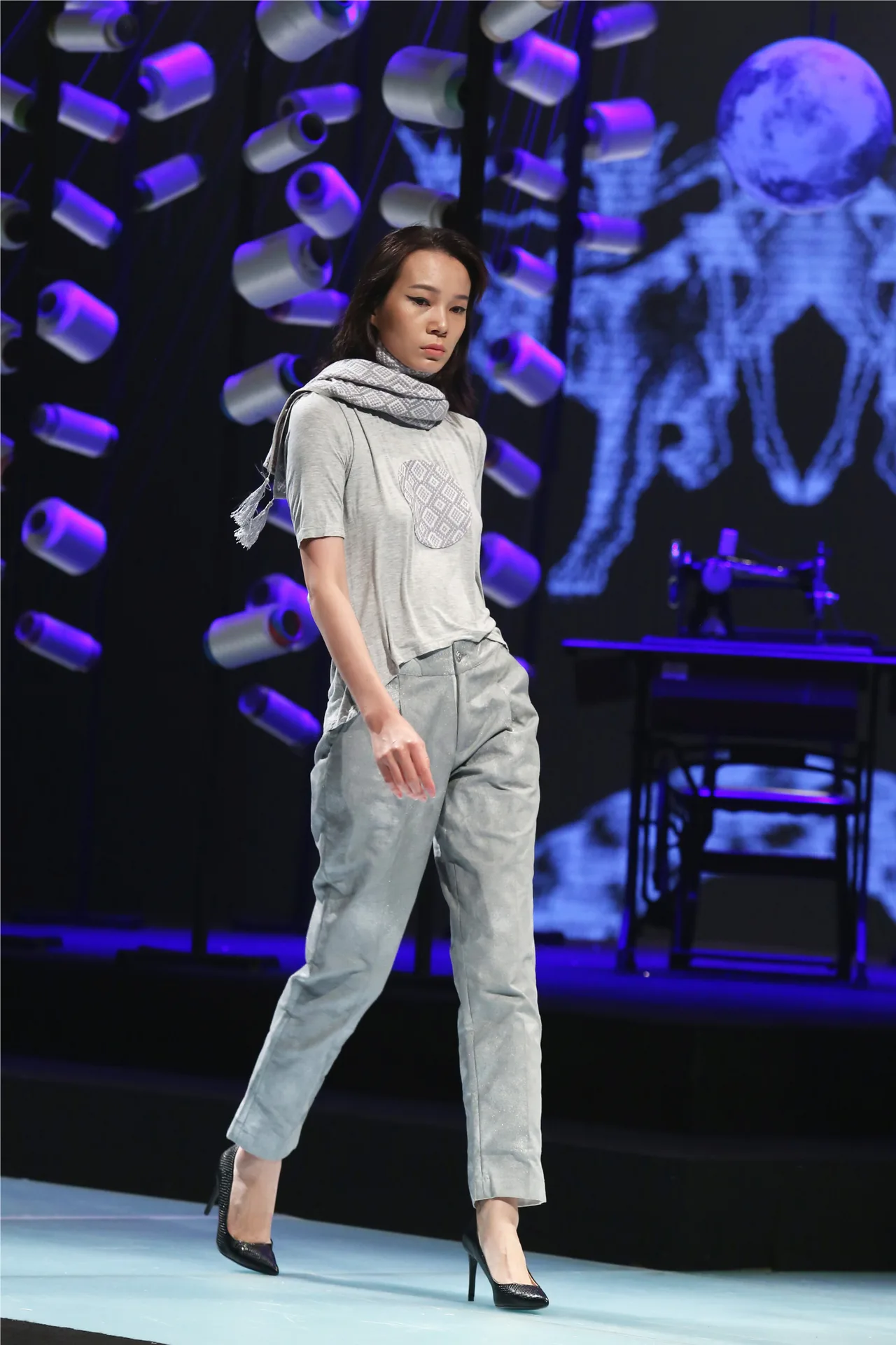 Linda Mai Phung ELLE Show 17