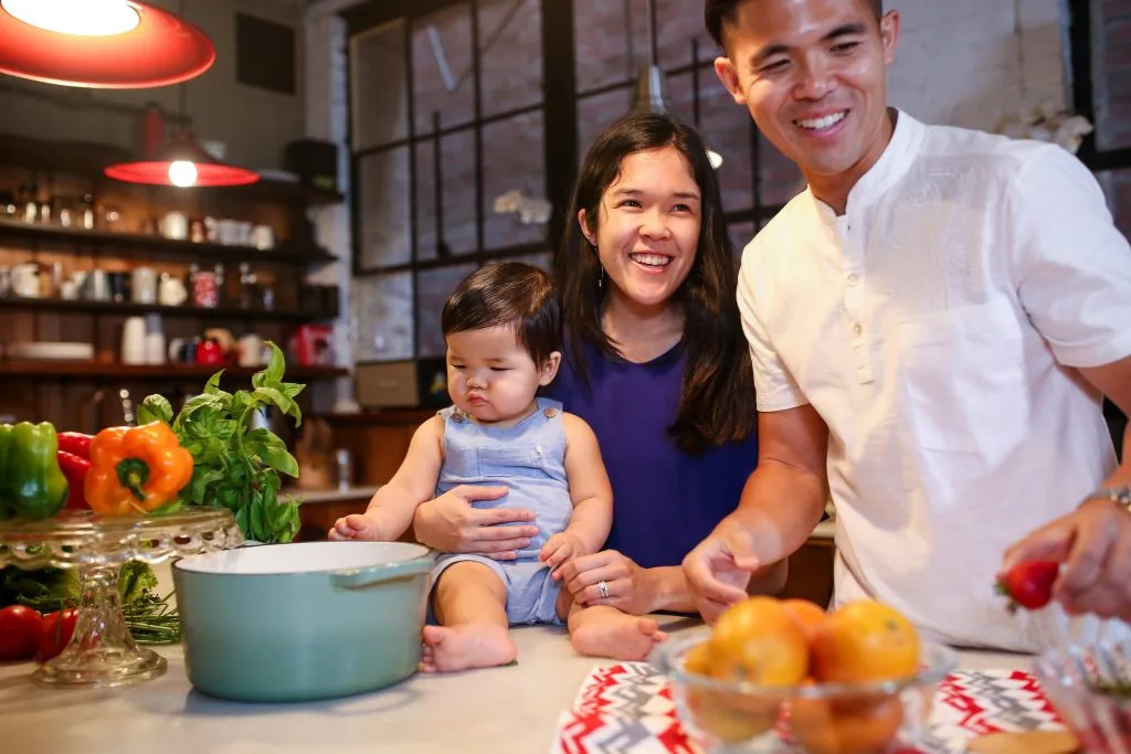 cả nhà cùng giảm cân vui vẻ trong mùa dịch covid-19 cả nhà cùng giảm cân vui vẻ trong mùa dịch covid-19