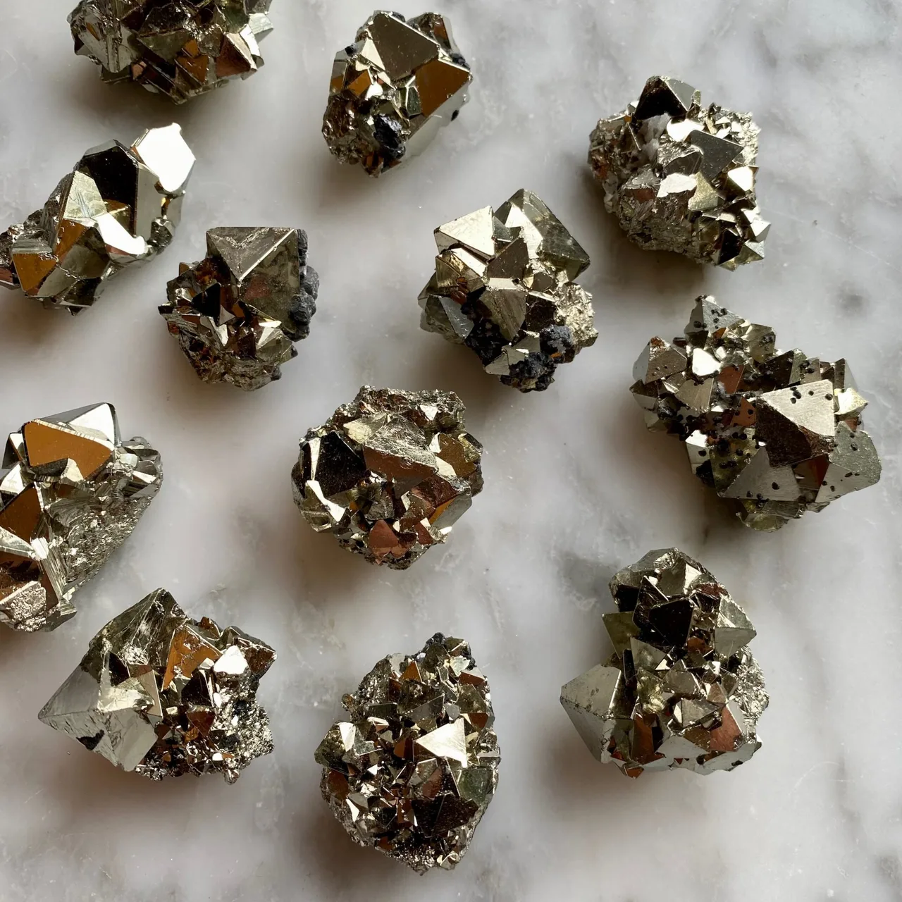 đá phong thủy pyrite