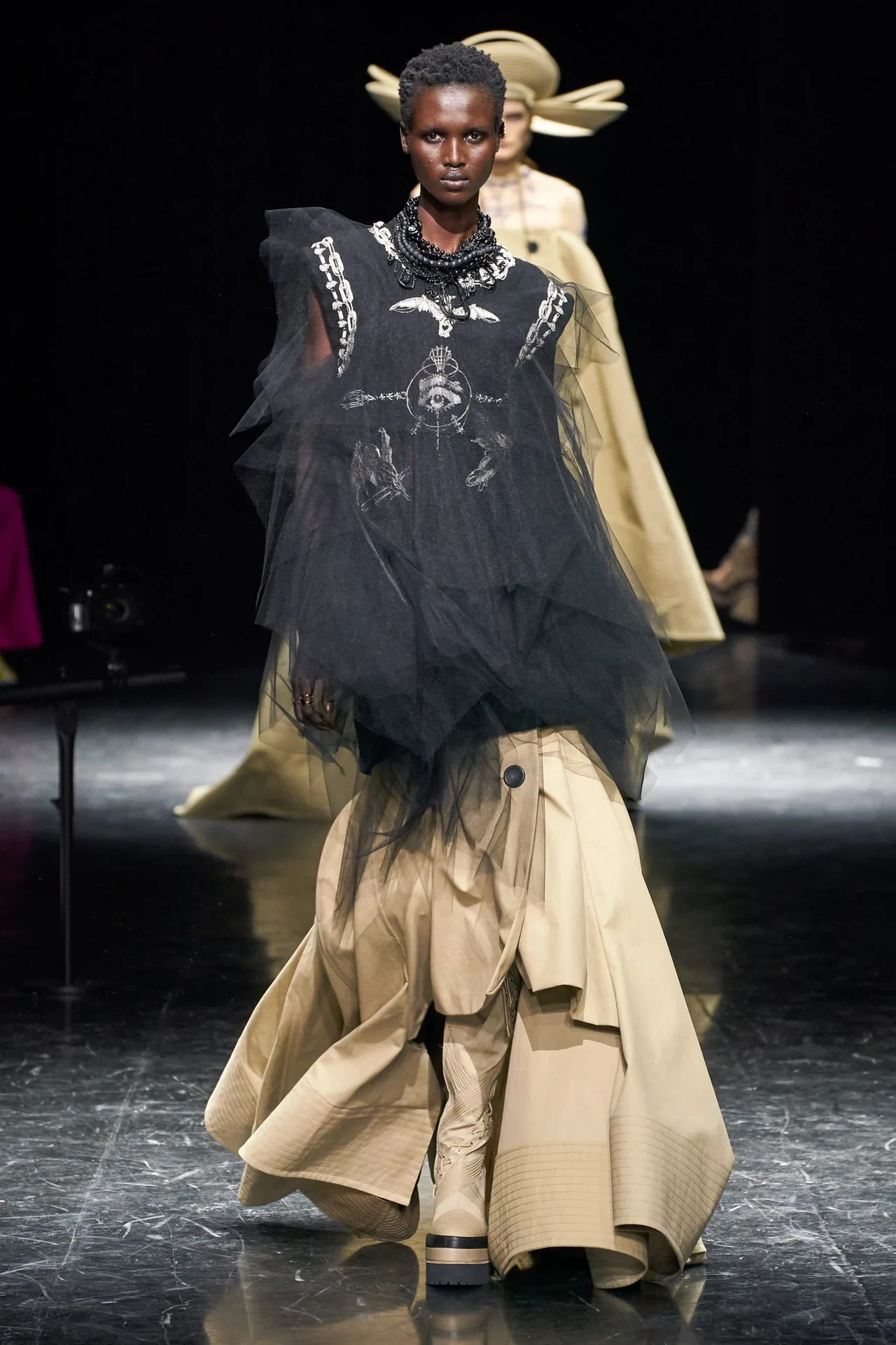 JPG Look 6