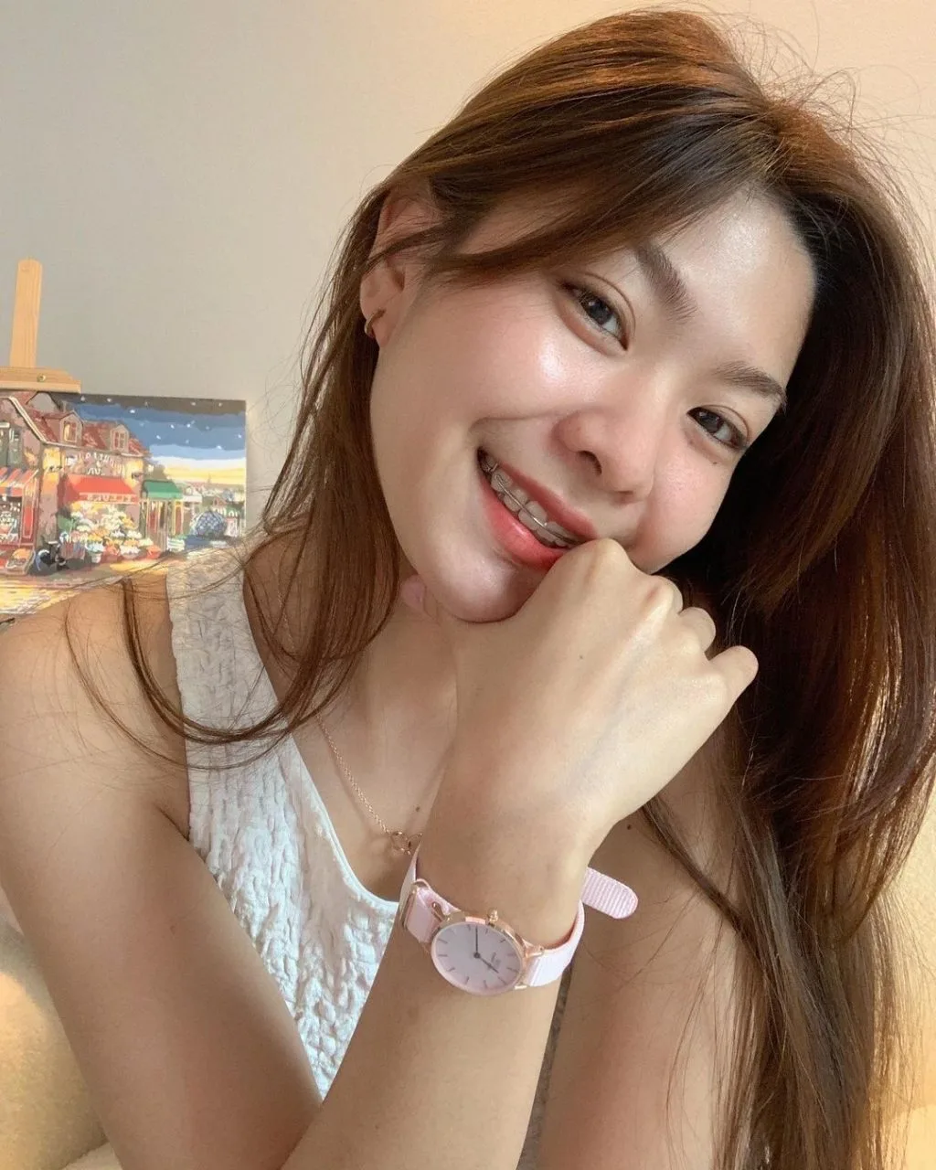 Nụ cười tươi tắn rạng rỡ. Nụ cười tươi tắn rạng rỡ.