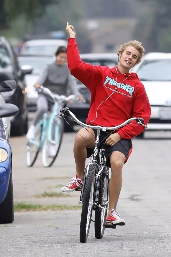 Selena Gomez và Justin Bieber nối lại tình xưa Selena Gomez và Justin Bieber nối lại tình xưa
