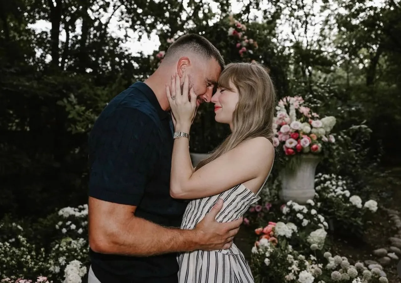 Vén màn "kịch bản" đám cưới của Taylor Swift và Travis Kelce