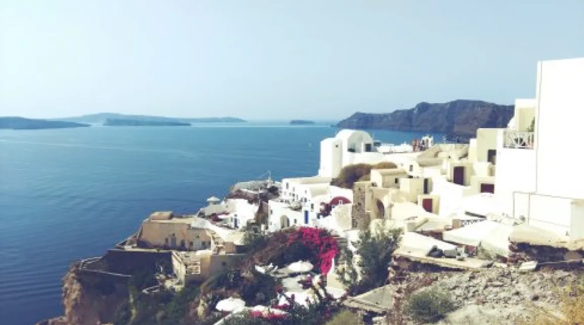 Du lịch Hy Lạp: Đừng ngủ ở Santorini