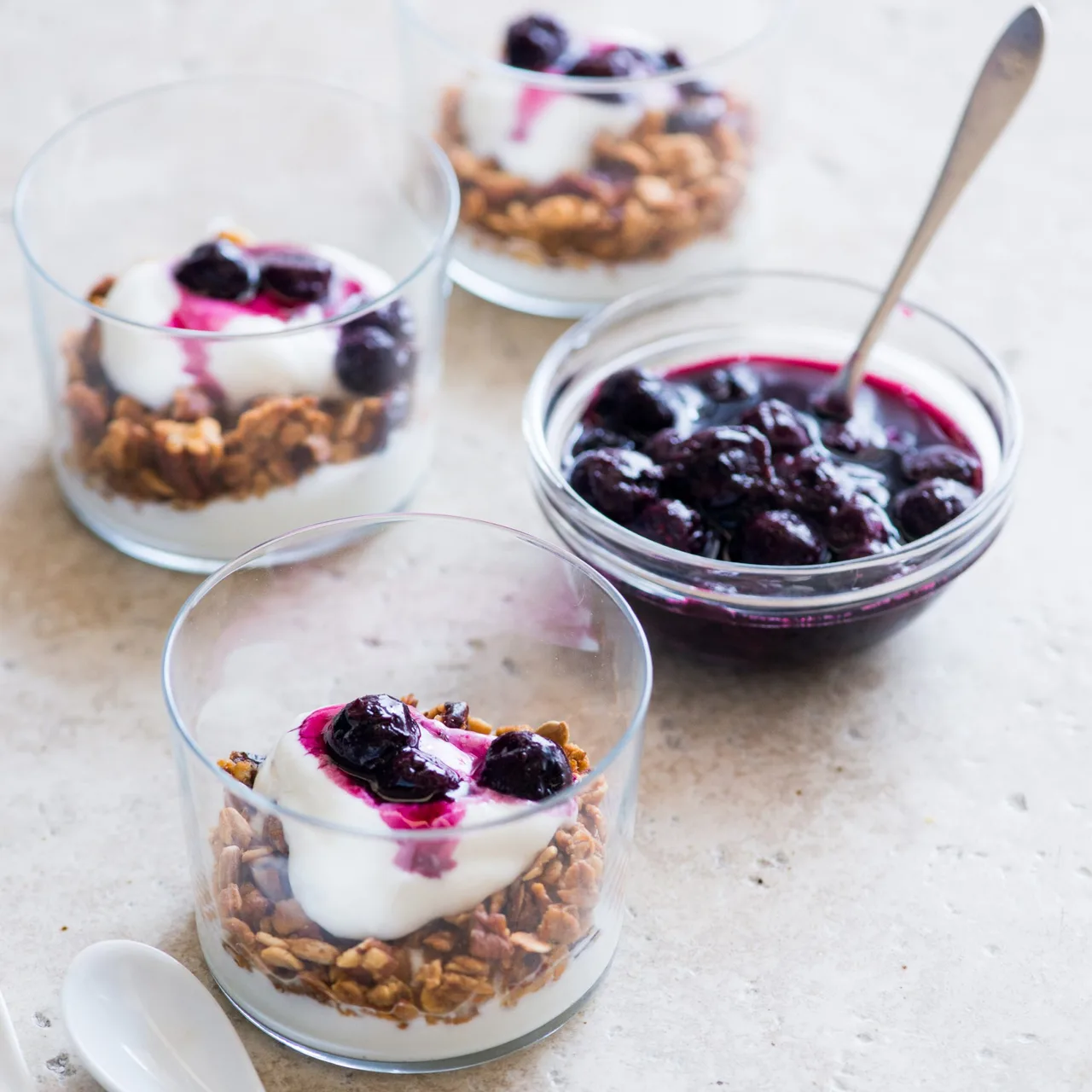 Yogurt parfait blueberries Yogurt parfait blueberries