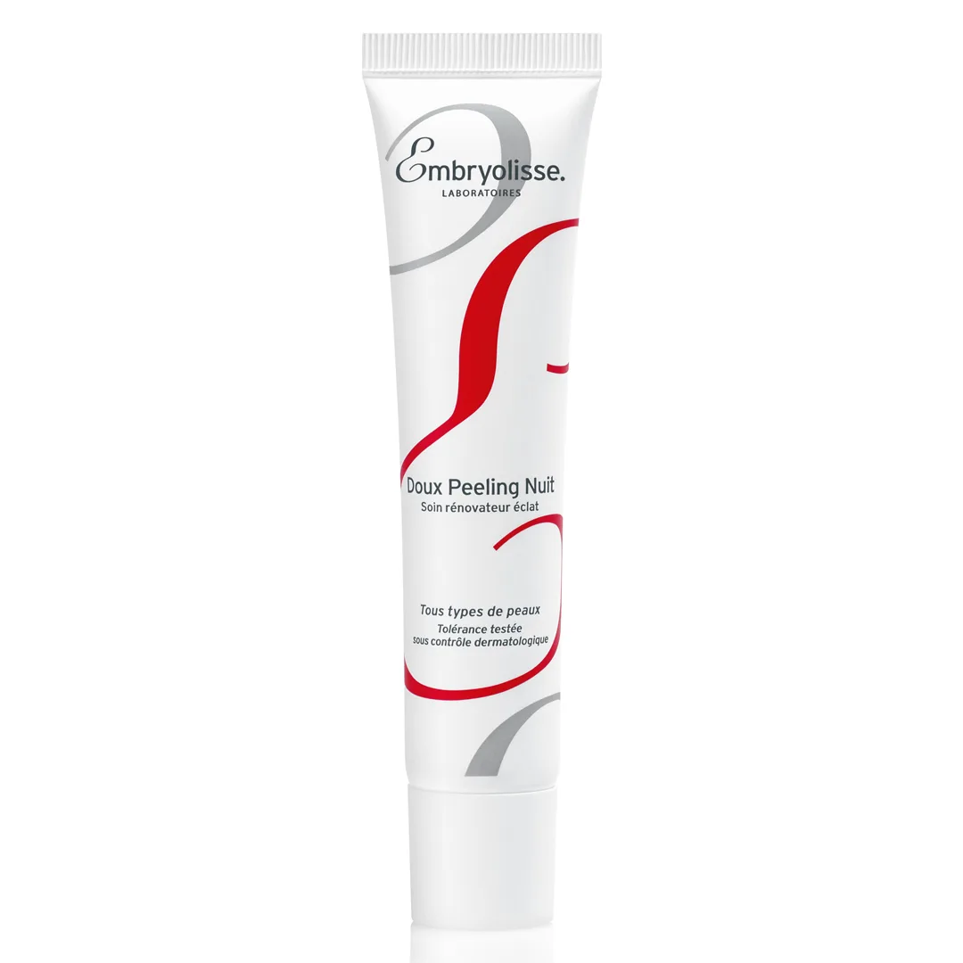 Phụ nữ Pháp tẩy tế bào chết với Embryolisse Doux Peeling Nuit Phụ nữ Pháp tẩy tế bào chết với Embryolisse Doux Peeling Nuit
