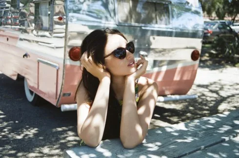 Thương hiệu kính mắt thời trang Sunnies Studios Thương hiệu kính mắt thời trang Sunnies Studios