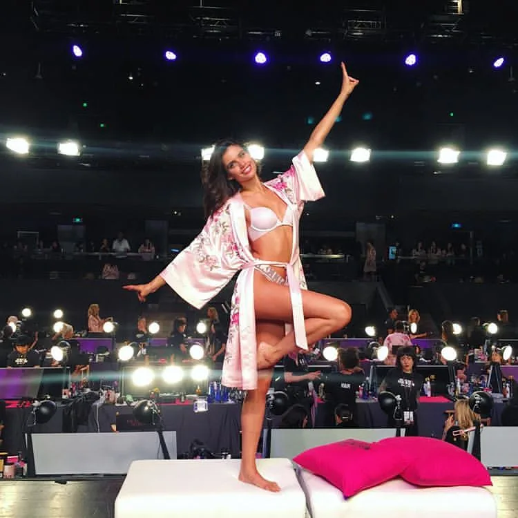 Đột nhập hậu trường show diễn Victoria's Secret 2017 Đột nhập hậu trường show diễn Victoria's Secret 2017
