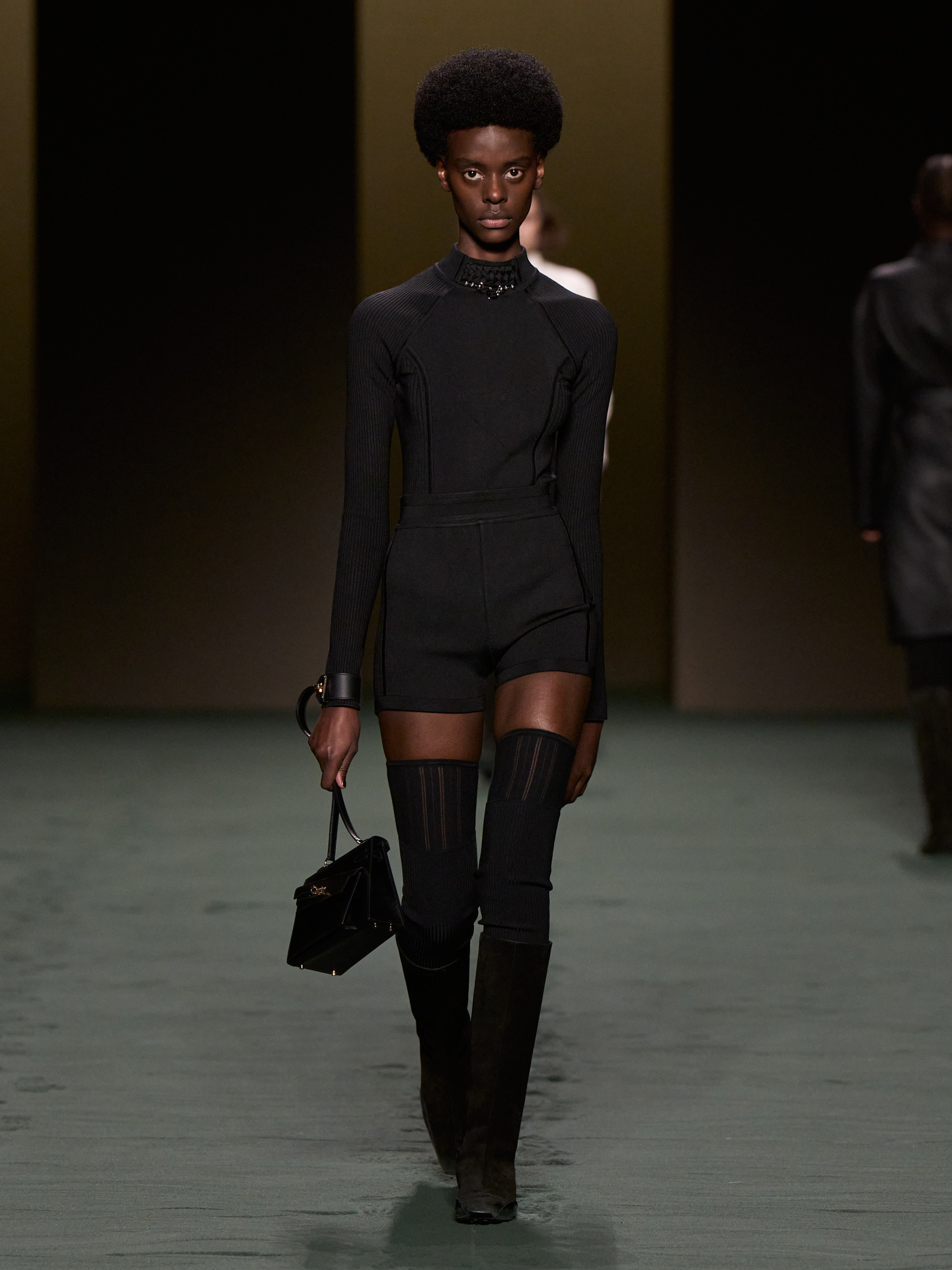 Hermès Thu Đông 2022 look 18