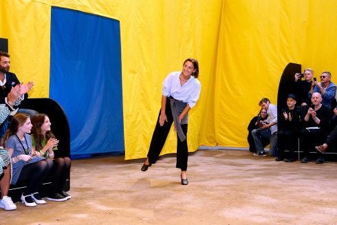 Phoebe Philo giam doc sang tao cua Celine