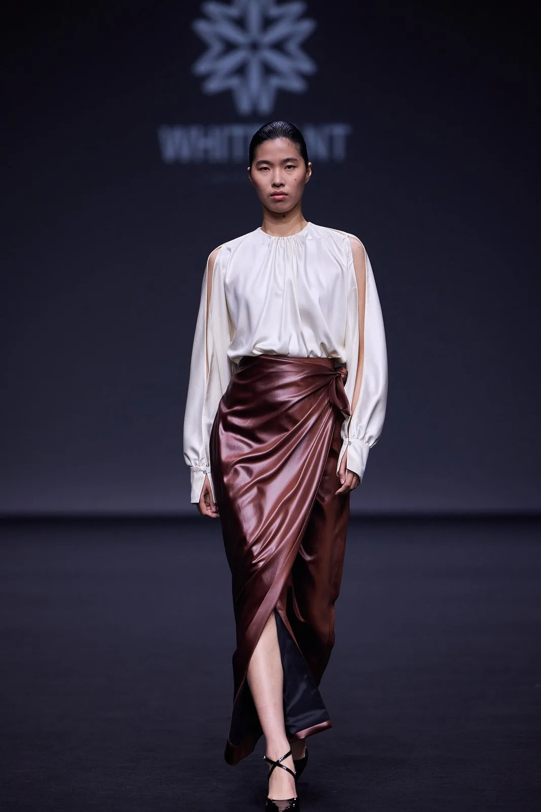 BST White Ant Thu-Đông 2026