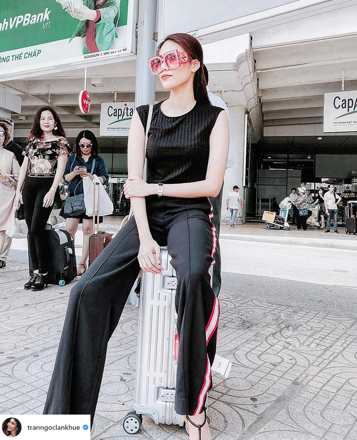 elle việt nam thời trang sân bay lan khuê.