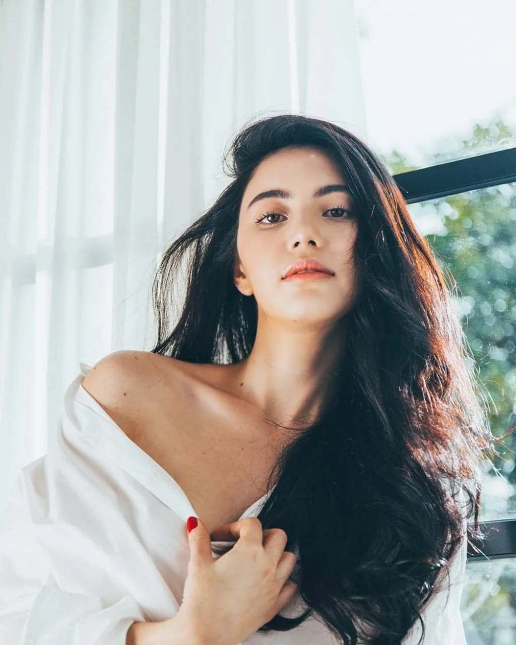 Bí quyết làm đẹp của "ma nữ" Thái Lan Davika Hoorne Bí quyết làm đẹp của "ma nữ" Thái Lan Davika Hoorne