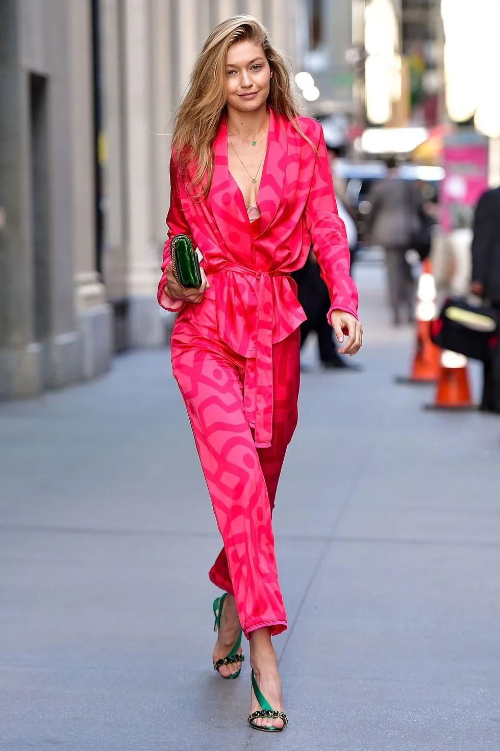 Khám phá gu thời trang mê hoặc của IT girl Gigi Hadid Khám phá gu thời trang mê hoặc của IT girl Gigi Hadid