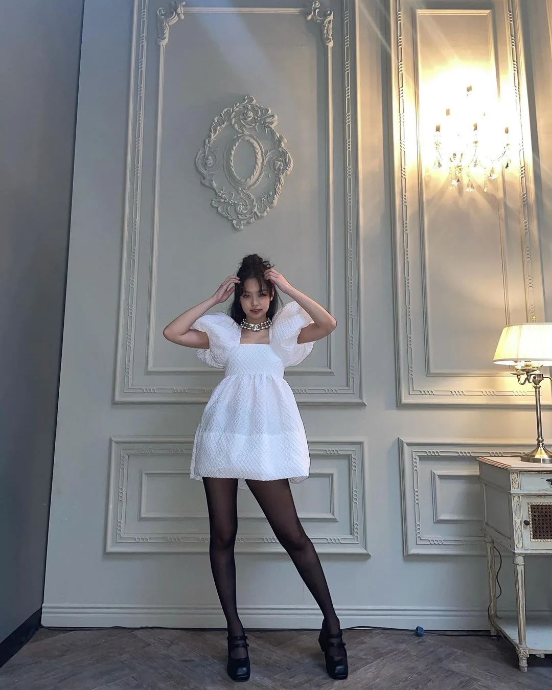 đầm babydoll mặc cùng quần tất