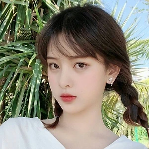 Những sản phẩm dưỡng ẩm và kiềm dầu tốt nhất mùa Hè 2019