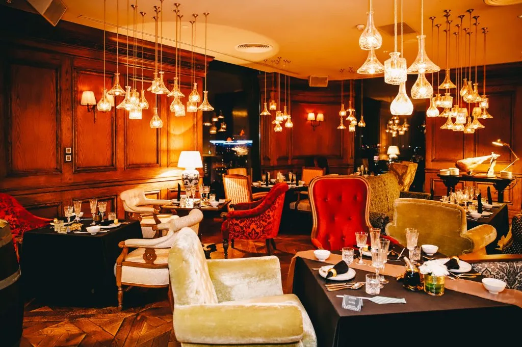 khách sạn Hôtel des Arts Saigon 12