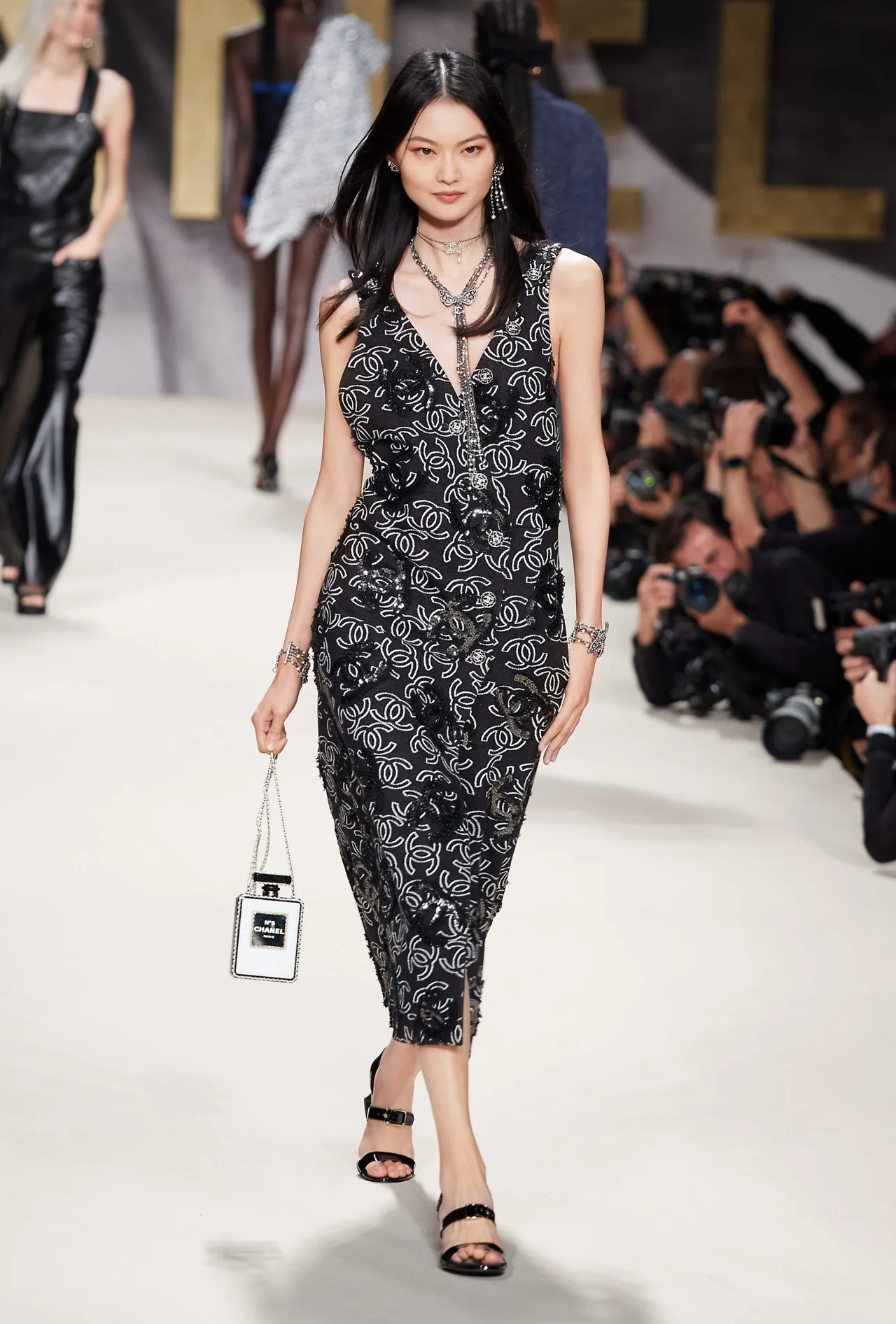 Chanel SS21 Look 58