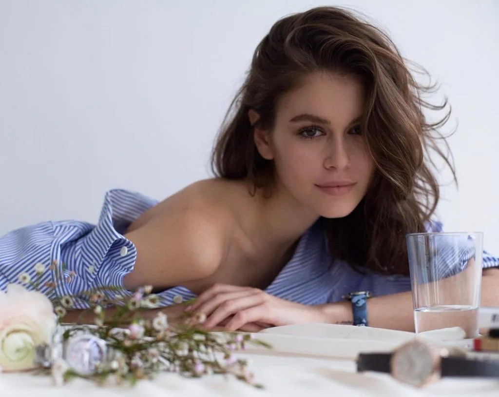 sản phẩm làm đẹp của Kaia Gerber sản phẩm làm đẹp của Kaia Gerber