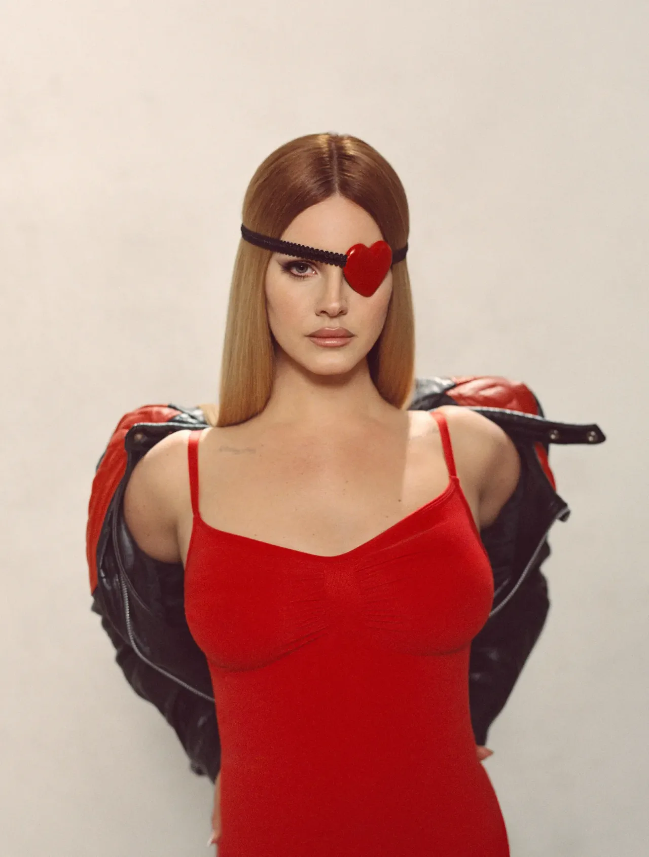 lana del rey skims