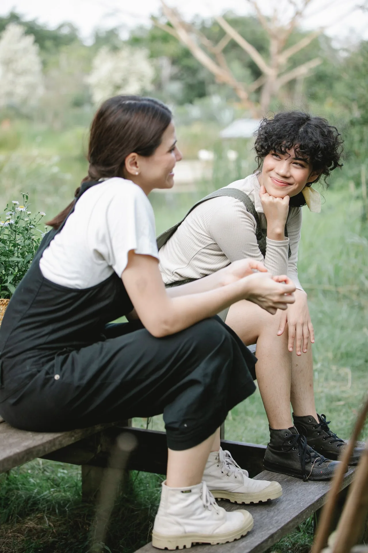cô gái người thương dấu hiệu