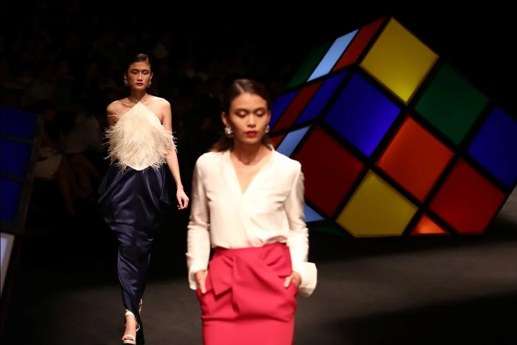 ellevn bo suu tap lam gia khang