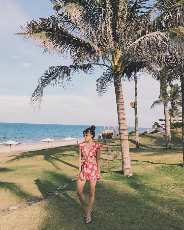 crop top thắt nơ 21
