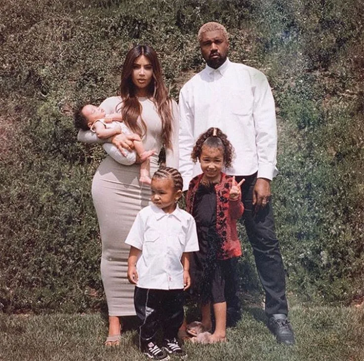elle việt nam kardashian 06